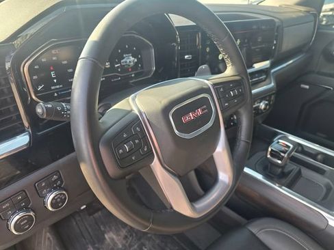 Used 2024 GMC Sierra 1500 SLT AWD/4WD image 20