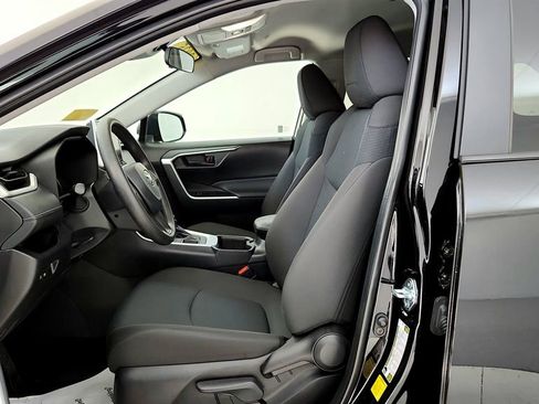 Used 2025 Toyota RAV4 LE AWD/4WD image 25