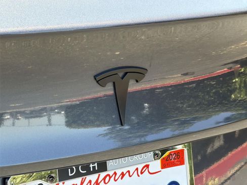 Used 2022 Tesla Model 3 RWD image 8
