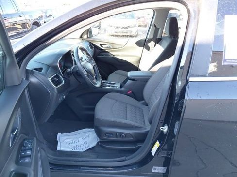 Used 2024 Chevrolet Equinox LT image 24