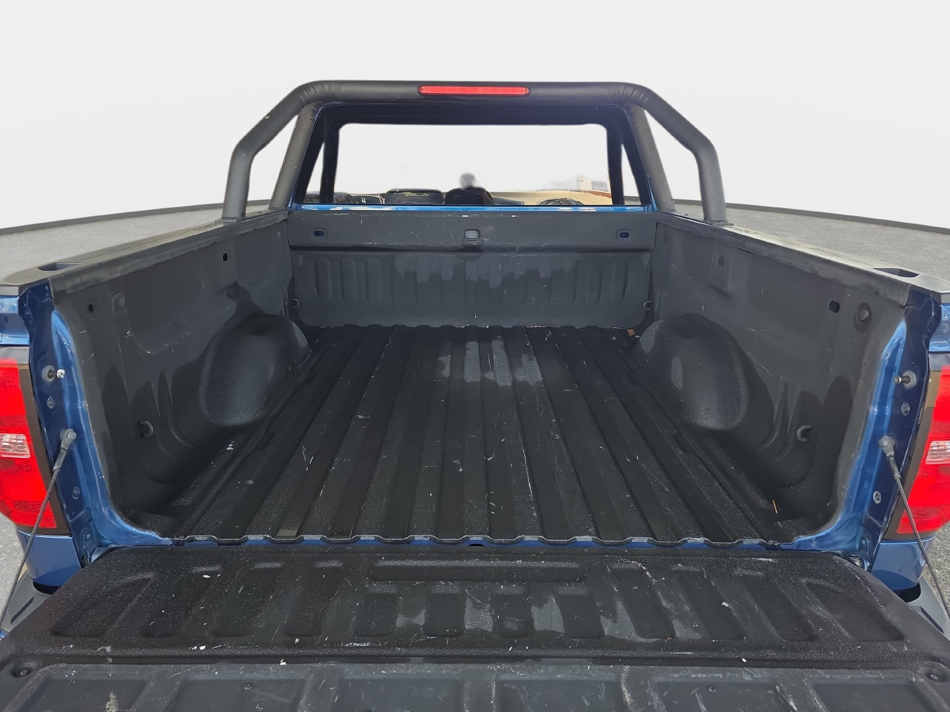 Used 2018 Chevrolet Silverado 1500 LT w/ All Star Edition AWD/4WD image 12