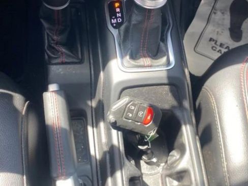 Used 2020 Jeep Wrangler Unlimited Rubicon w/ Quick Order Package 28Y Recon image 19