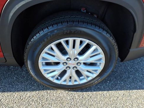 New 2026 GMC Acadia Elevation image 8