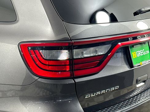 Used 2021 Dodge Durango SXT image 34