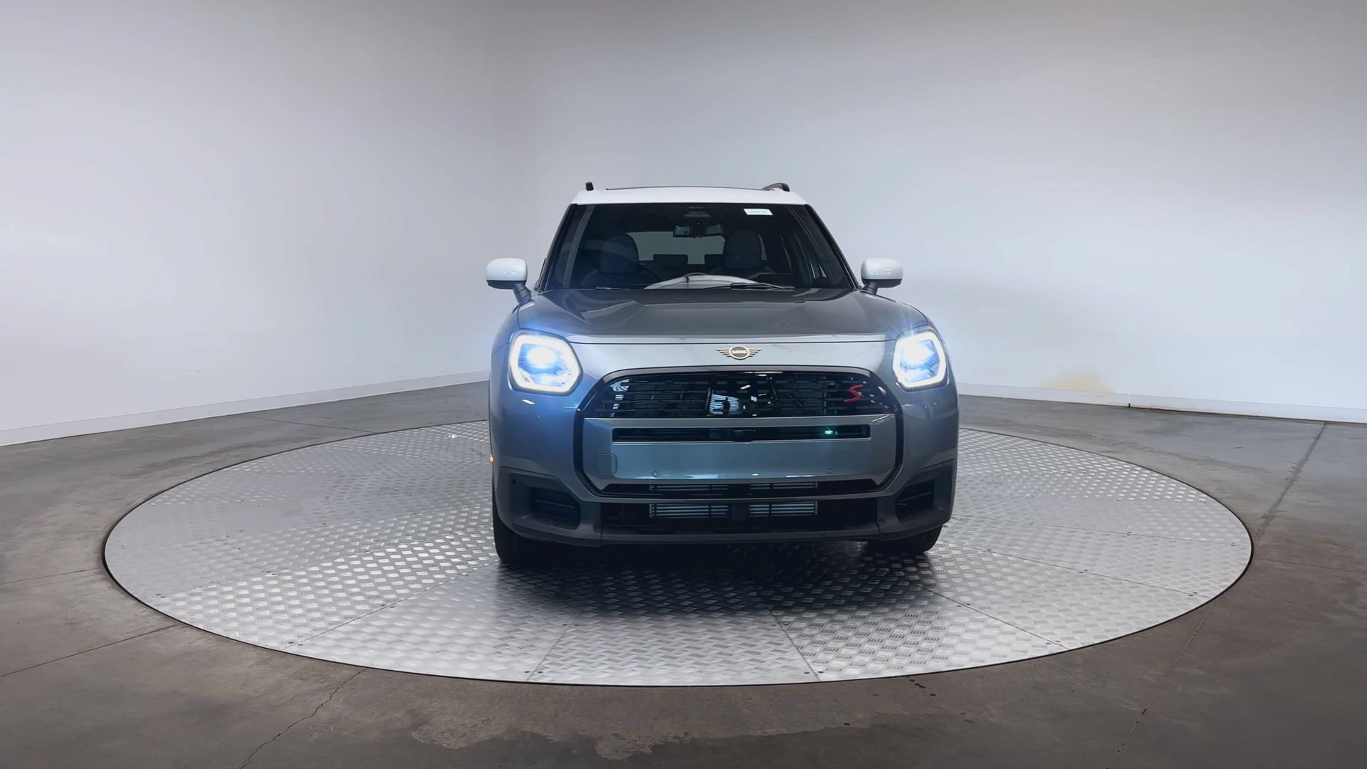 Certified 2027 MINI Cooper Countryman S AWD/4WD image 3