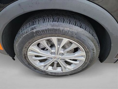 Used 2023 Buick Envision Preferred image 9