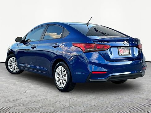 Used 2021 Hyundai Accent SE FWD image 4