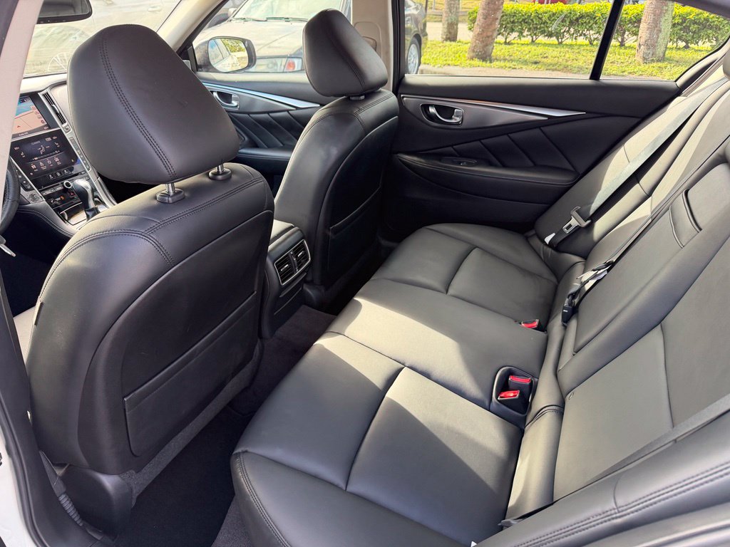 Used 2017 INFINITI Q50 Premium w/ 2.0T Premium Plus Package RWD image 14