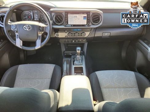 Used 2023 Toyota Tacoma TRD Off-Road image 17
