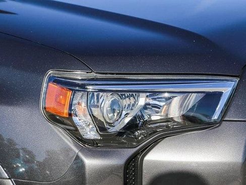 Certified 2016 Toyota 4Runner SR5 Premium RWD image 7