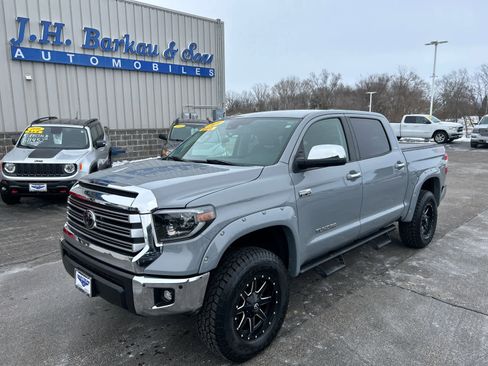 Used 2021 Toyota Tundra Limited w/ Limited Premium Package image 3