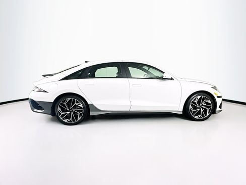 Used 2024 Hyundai Ioniq 6 SEL AWD/4WD image 10