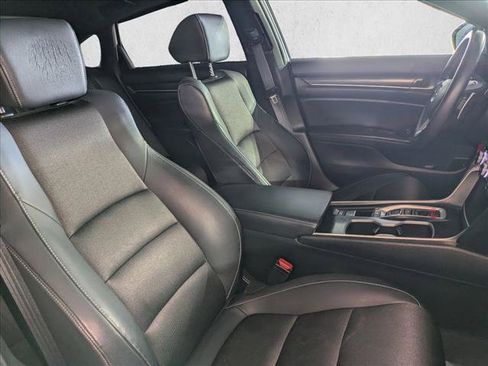 Used 2018 Honda Accord Sport image 20