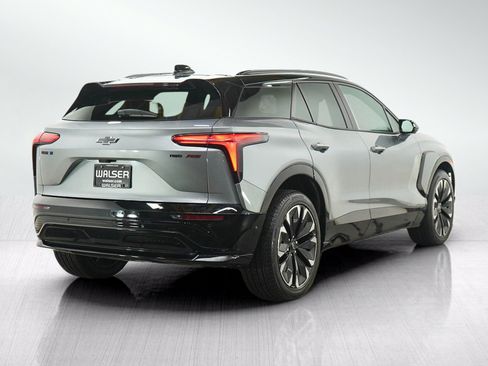 Used 2026 Chevrolet Blazer EV RS w/ Super Cruise Package AWD/4WD image 5