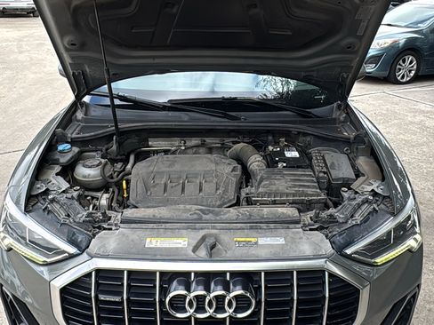 Used 2020 Audi Q3 2.0T Premium Plus image 31