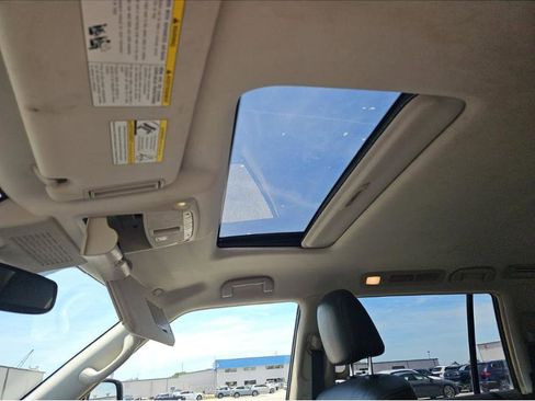 Used 2019 Nissan Armada SL w/ Premium Package RWD image 14
