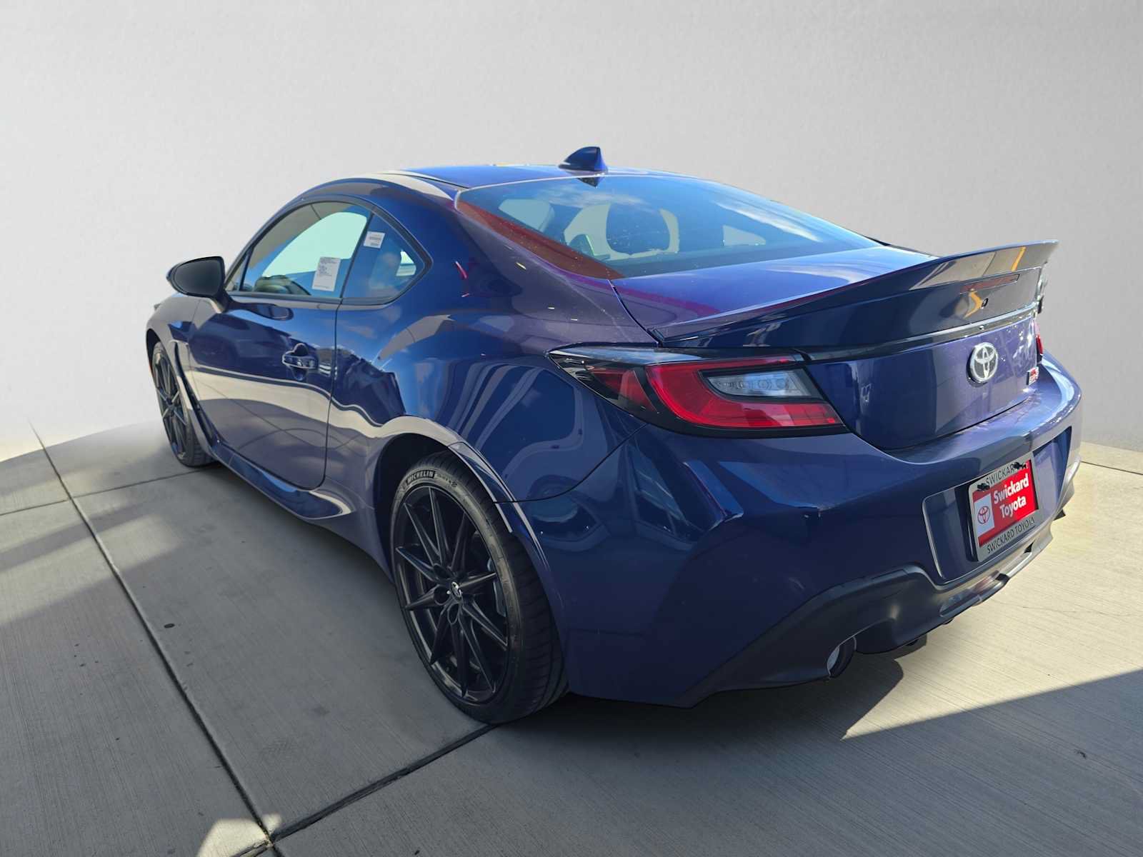 New 2026 Toyota GR86 Premium RWD image 5
