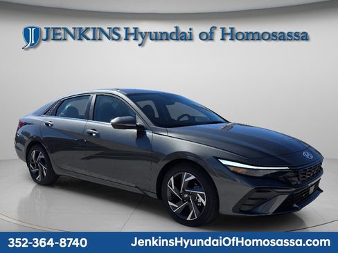 New 2026 Hyundai Elantra Limited image 4