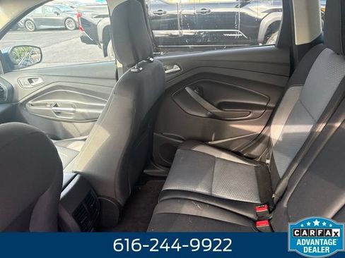 Used 2019 Ford Escape SE FWD image 5