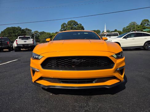 Used 2019 Ford Mustang Premium w/ Ecoboost Performance Package RWD image 7
