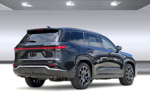New 2026 Lexus TX 500h AWD image 8