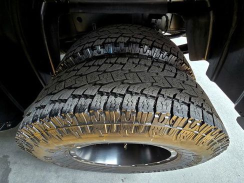 Used 2015 RAM 3500 Laramie Longhorn image 24