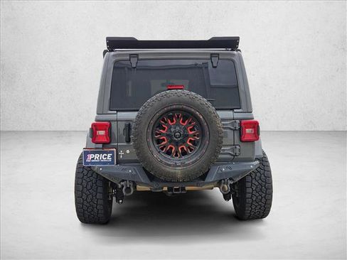 Used 2020 Jeep Wrangler Unlimited Sahara image 6
