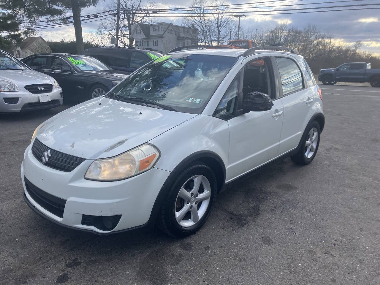 Used 2009 Suzuki SX4 AWD Hatchback image 3