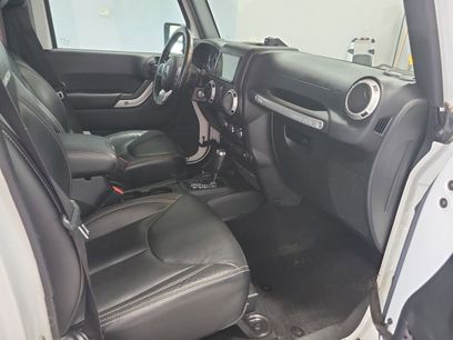 Used 2016 Jeep Wrangler Unlimited Rubicon