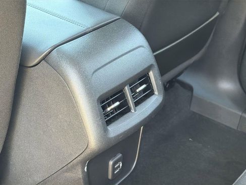 Used 2023 GMC Terrain SLE w/ Elevation Edition image 23