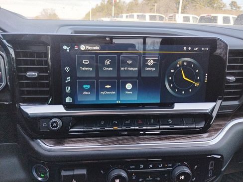 Used 2025 Chevrolet Silverado 2500 LT w/ Trail Boss Package image 31