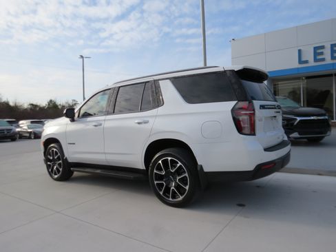 Used 2023 Chevrolet Tahoe RST image 3