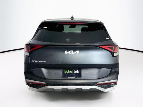 Used 2024 Kia Sportage LX FWD image 7