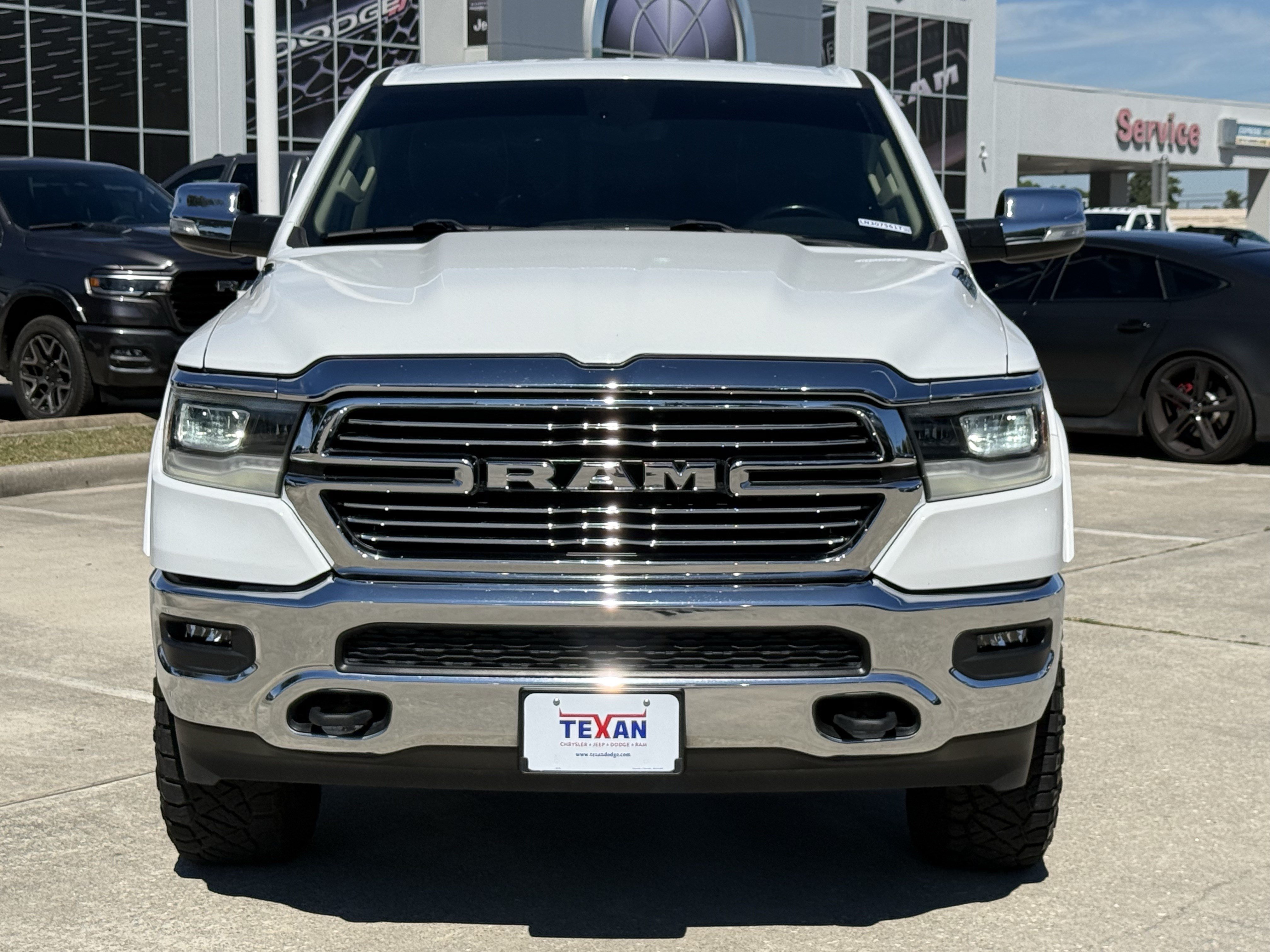 Used 2020 RAM 1500 Laramie w/ Off Road Group AWD/4WD image 10