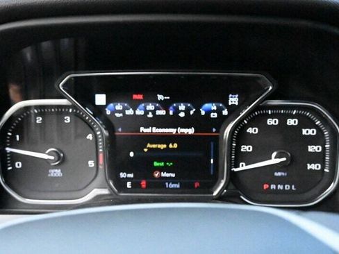 Used 2022 GMC Sierra 3500 Denali w/ Denali Ultimate Package AWD/4WD image 14