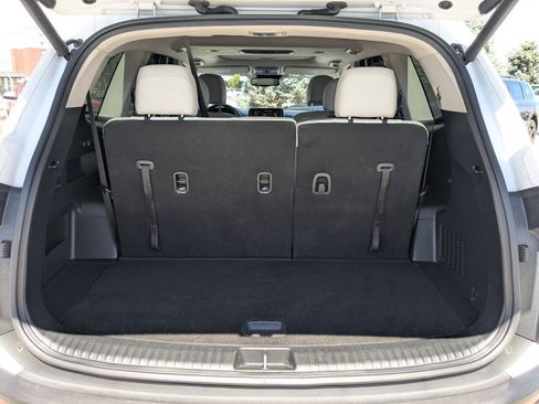 Certified 2022 Kia Telluride EX w/ EX Premium Package AWD/4WD image 32