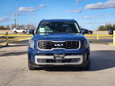 Certified 2023 Kia Telluride SX image 2