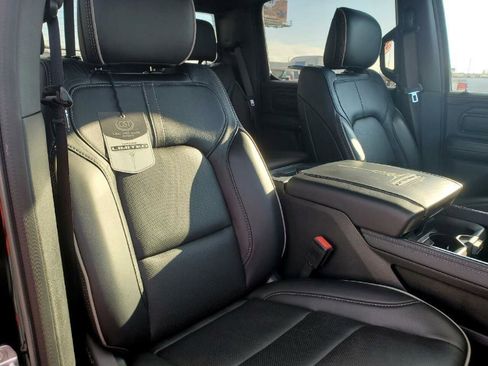 Used 2022 RAM 1500 Limited w/ Body-Colour Bumper Group image 43