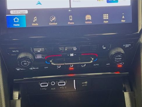 New 2025 Jeep Grand Cherokee Limited image 15