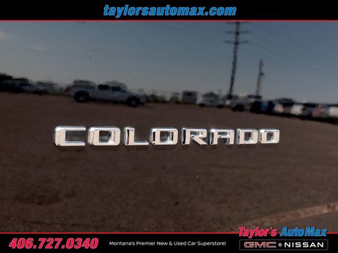 Used 2022 Chevrolet Colorado LT w/ Luxury Package AWD/4WD image 35