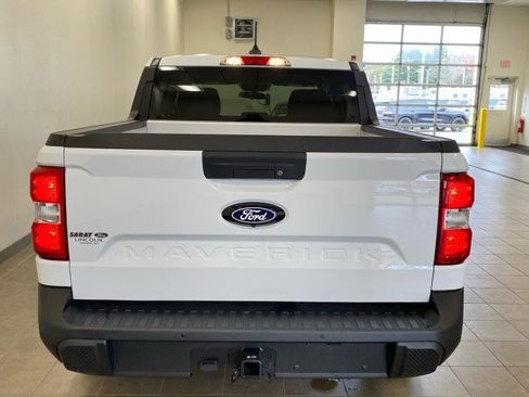 New 2025 Ford Maverick XL w/ Equipment Group 102A image 6
