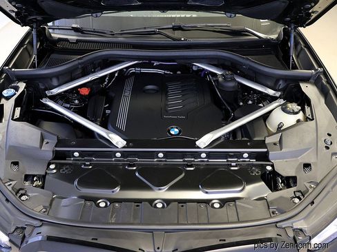 Certified 2023 BMW X5 xDrive40i w/ M Sport Package image 37