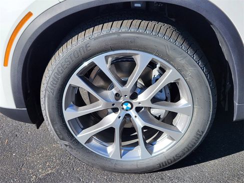 New 2026 BMW X5 xDrive40i image 7