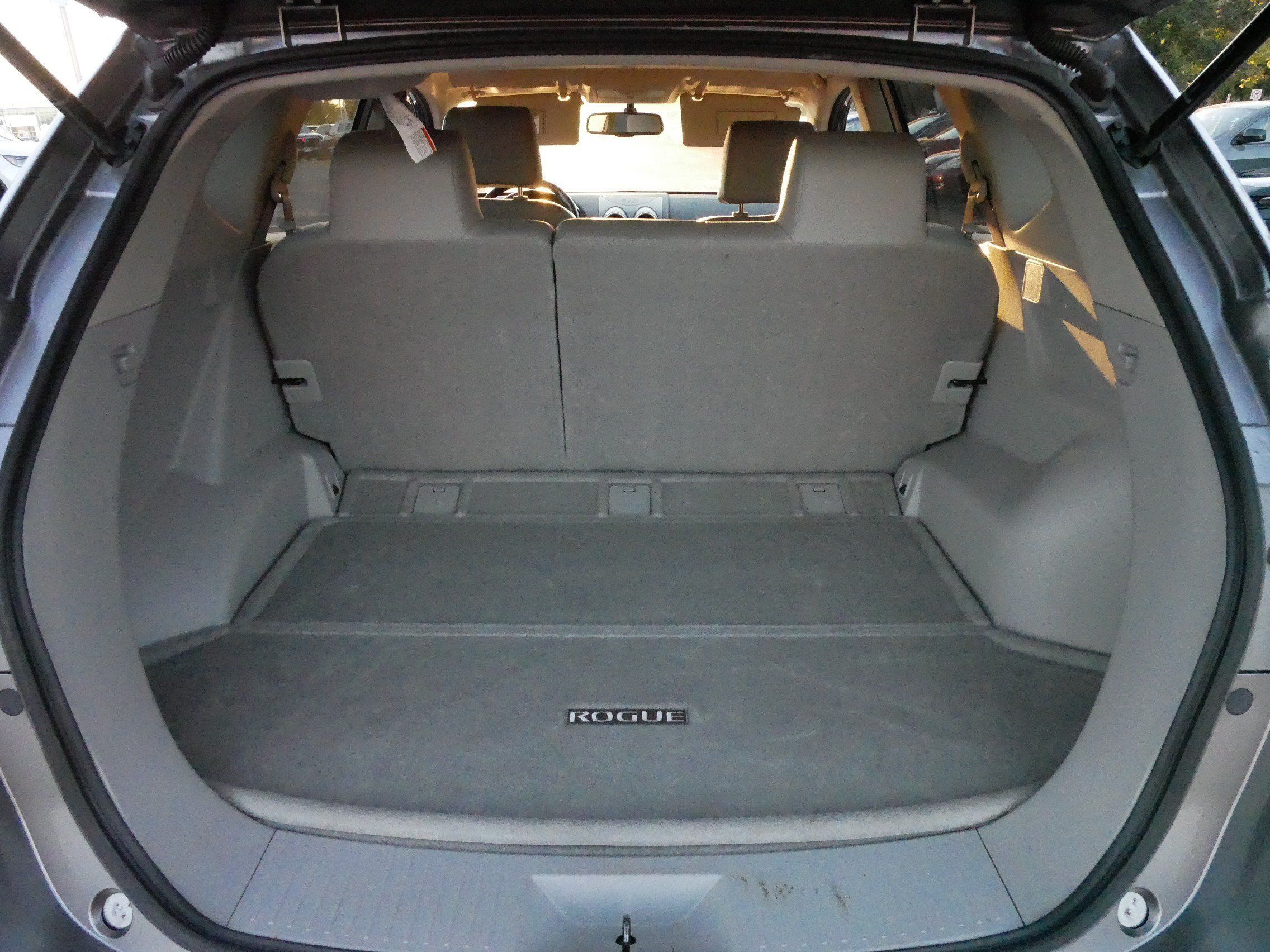Used 2013 Nissan Rogue SL AWD/4WD image 18