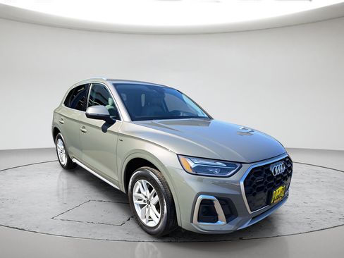 Used 2023 Audi Q5 2.0T Premium AWD/4WD image 1