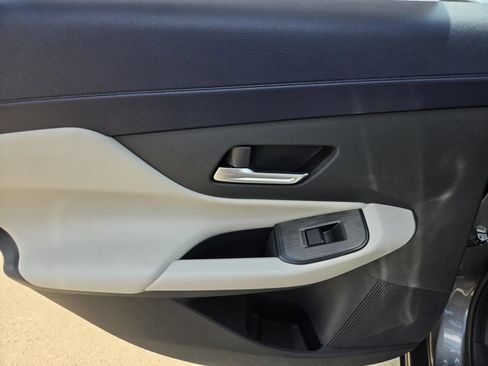 New 2027 Nissan Sentra SL w/ Floor Mat Package FWD image 12