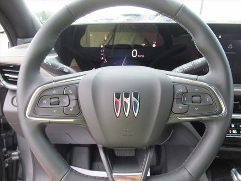 Used 2024 Buick Envista Avenir image 19