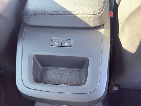 Used 2023 Volvo S60 B5 Plus AWD/4WD image 25