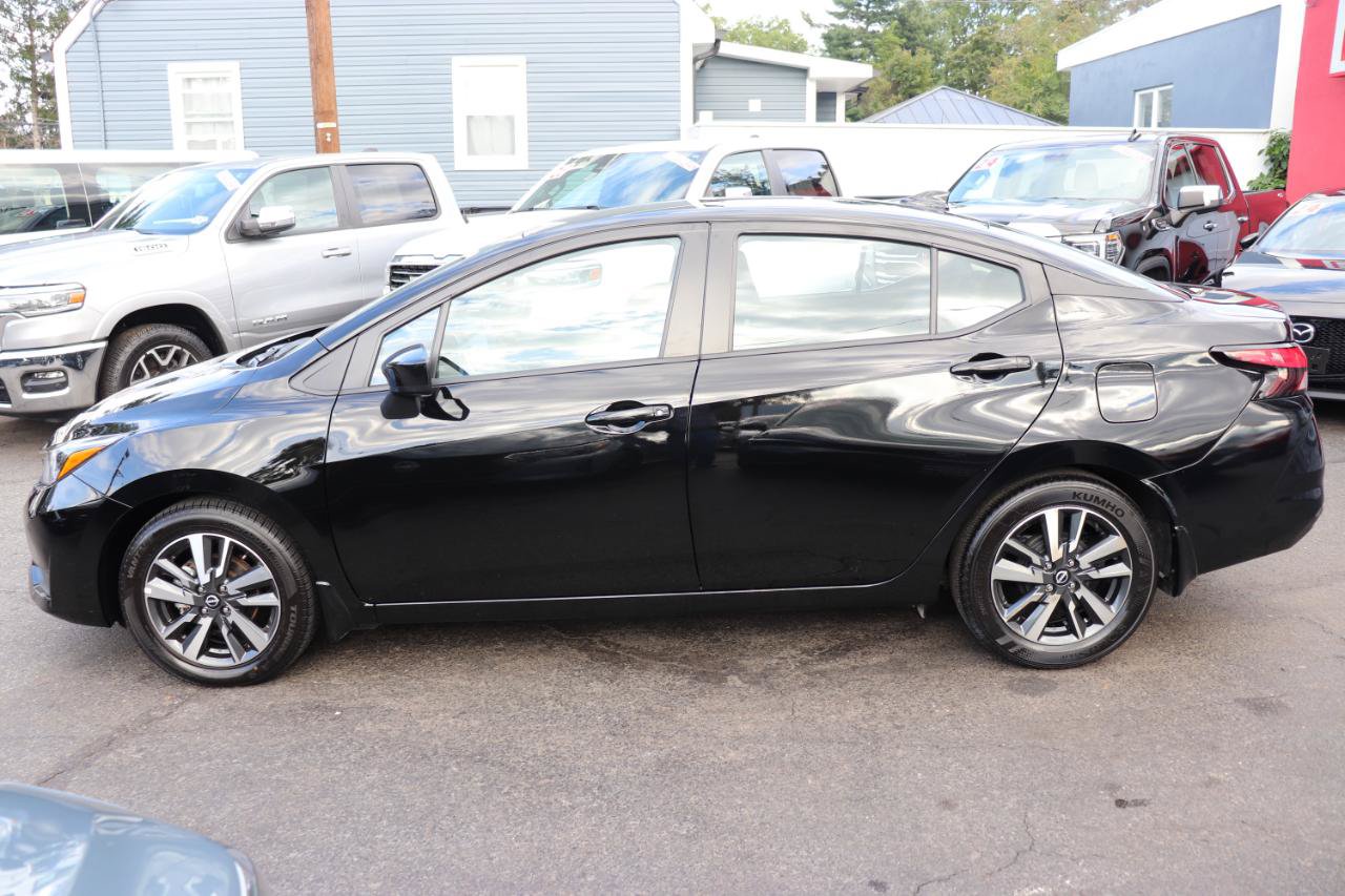 Used 2025 Nissan Versa SV w/ Trunk Package FWD image 2