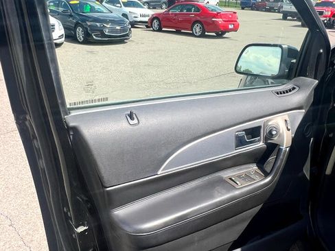 Used 2011 Lincoln MKX AWD w/ Sight & Sound Pkg image 10